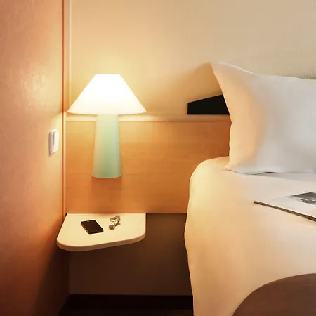 Centre Les Places 3*