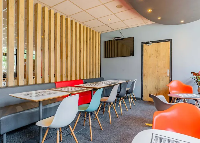 Centre Les Places Hotel